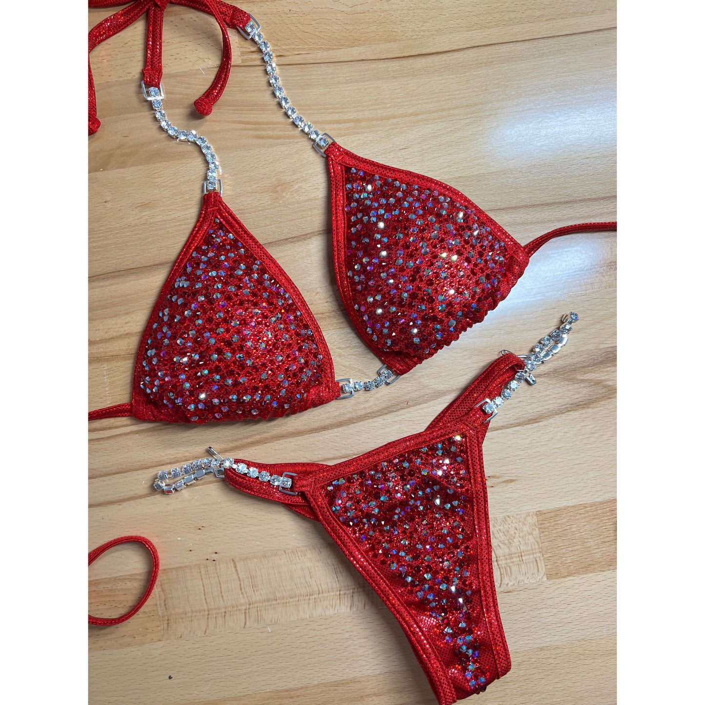 Volcano Red Full scatter 3 shades