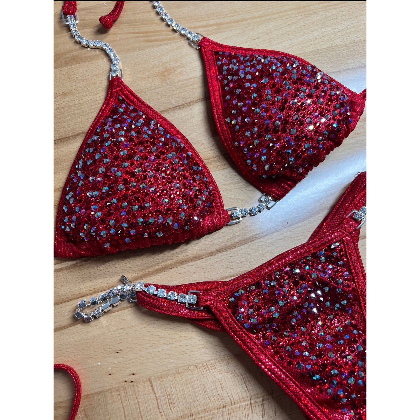 Volcano Red Full scatter 3 shades