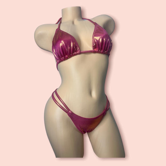 Simple double strap posing suit